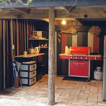 Quirky Woods - Glamping Cabins At Maketu Exterior photo